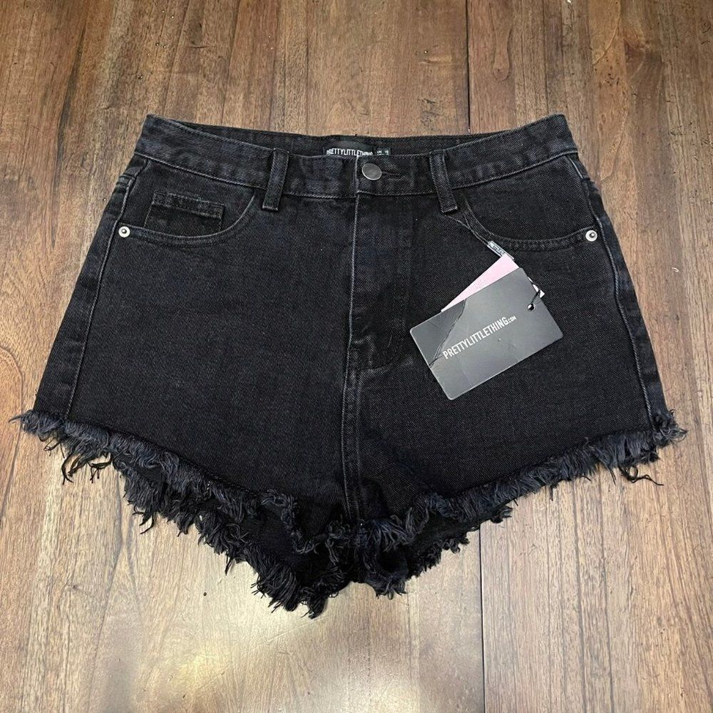 Prettylittlething Cut Off Denim Shorts - Picture 3 of 12